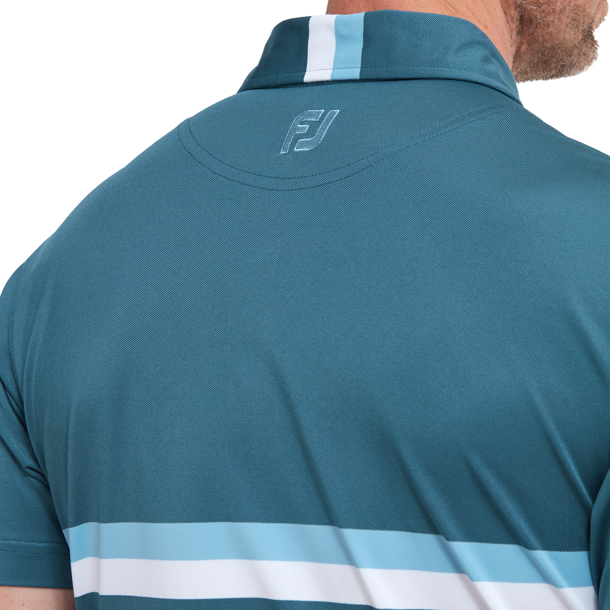 Pik&eacute;e mit zwei Bruststreifen