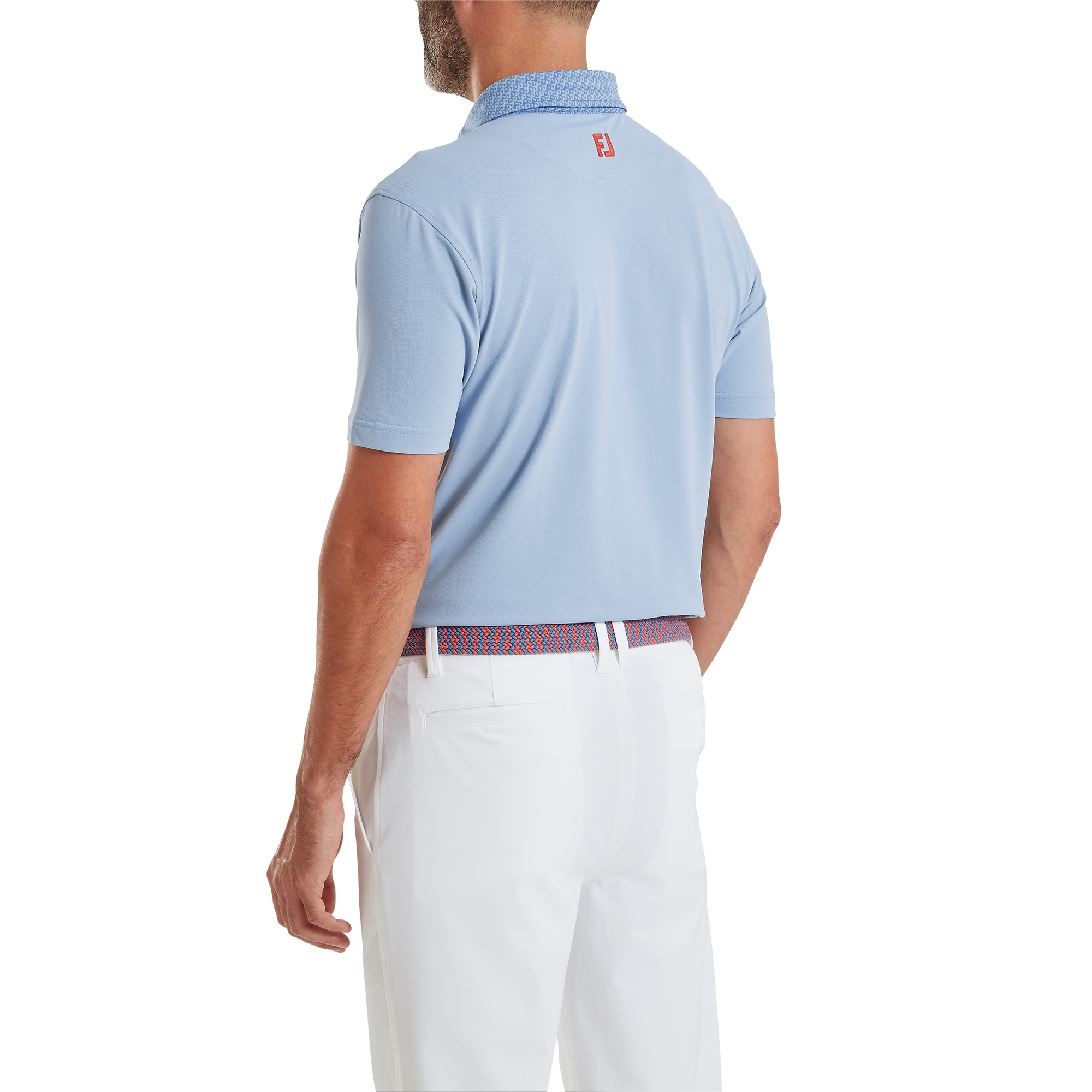 Polo piqu&eacute; aux d&eacute;tails g&eacute;om&eacute;triques